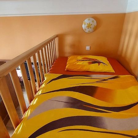 Apartment Ferdinand Κάρλοβι Βάρι Εξωτερικό φωτογραφία