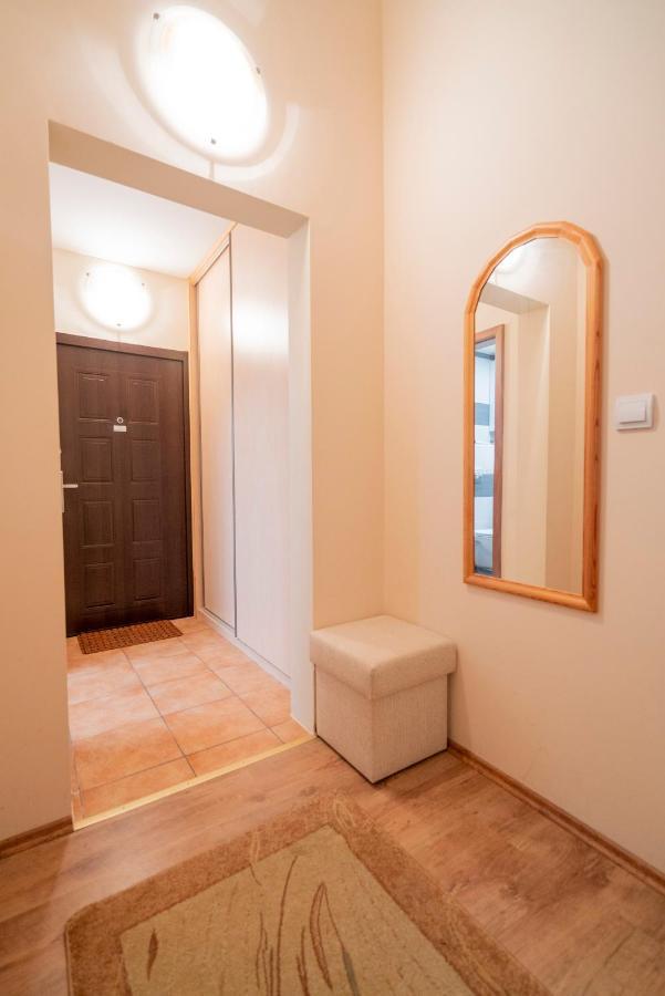 Apartment Ferdinand Κάρλοβι Βάρι Εξωτερικό φωτογραφία