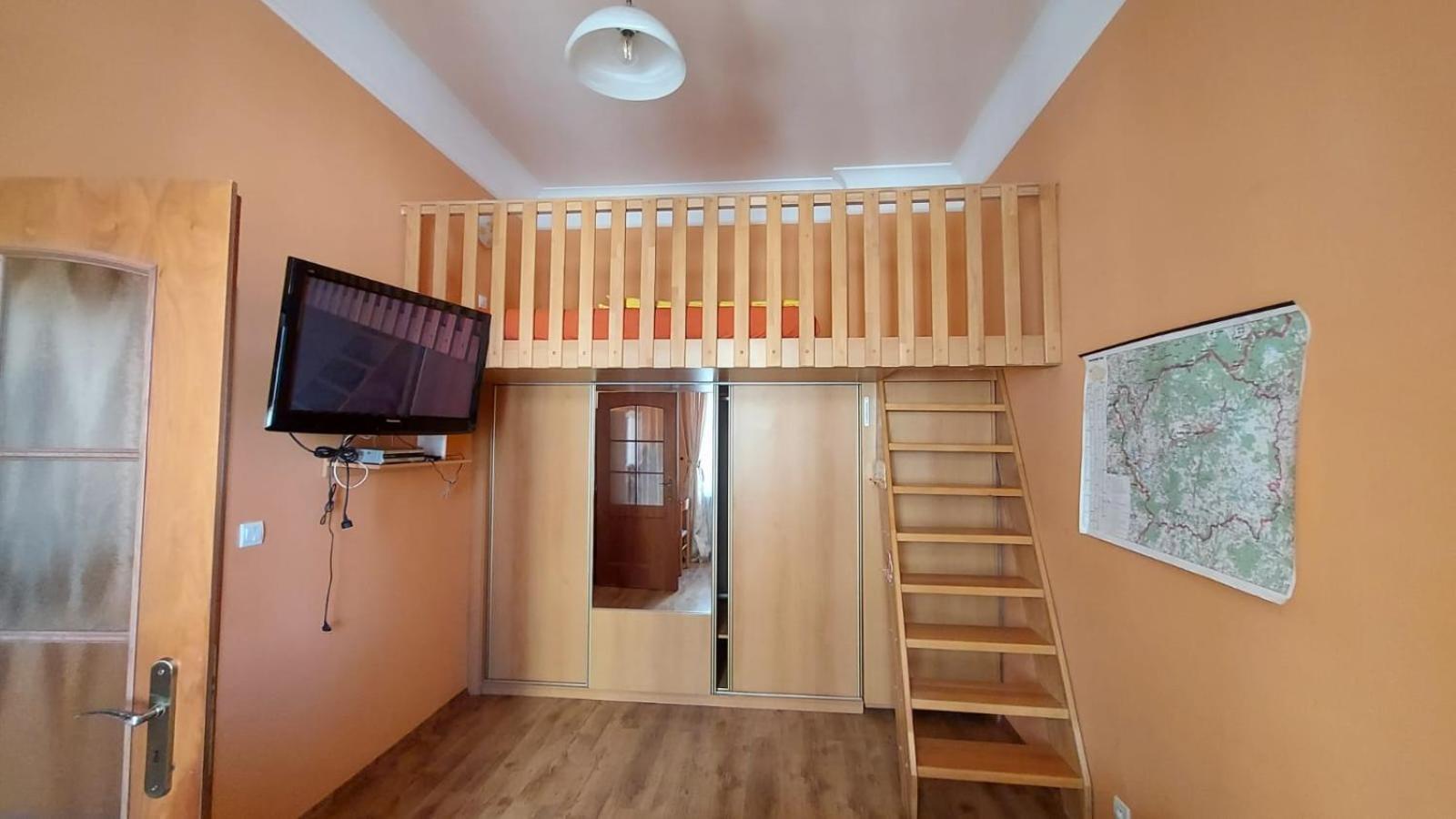 Apartment Ferdinand Κάρλοβι Βάρι Εξωτερικό φωτογραφία