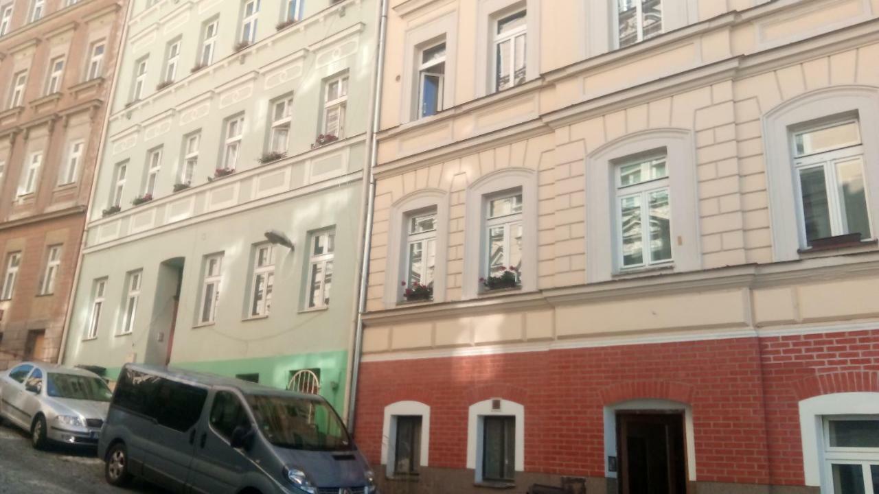 Apartment Ferdinand Κάρλοβι Βάρι Εξωτερικό φωτογραφία